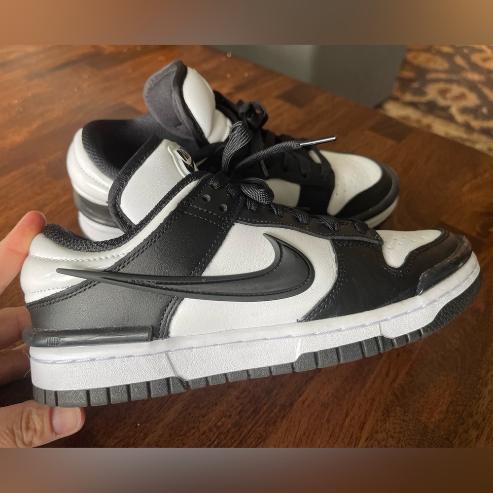 Nike Dunk low twist panda size 7 women 5.5 men